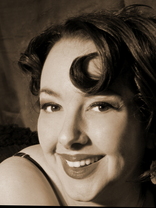 Person who looks like Kaylee DeFer