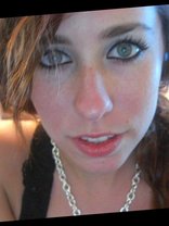 Person who looks like Miley Cyrus