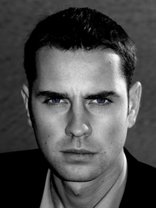 Person who looks like Jason Lewis