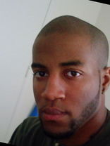 Person who looks like Boris Kodjoe