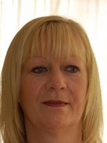 Person who looks like Goldie Hawn