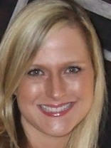 Person who looks like Nicholle Tom