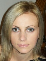 Person who looks like Mena Suvari