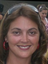 Person who looks like Peri Gilpin