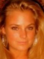 Person who looks like Molly Sims