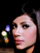 Person who looks like Nicole Scherzinger