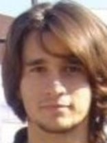 Person who looks like Justin Chatwin