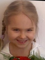 Person who looks like Skyler Shaye