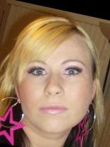 Person who looks like Christina Applegate