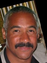 Person who looks like Jesse L. Martin