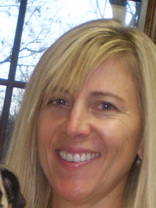 Person who looks like Lisa Kudrow