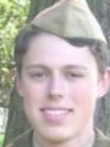 Person who looks like Ricky Ullman