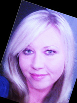 Person who looks like Sarah Chalke