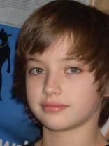 Person who looks like Justin Bieber