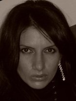 Person who looks like Elizabeth Hurley