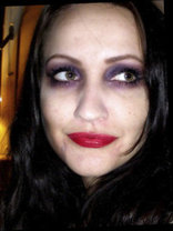 Person who looks like Kat Dennings