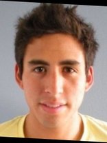 Person who looks like Kyle Chandler