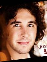 Person who looks like Josh Groban