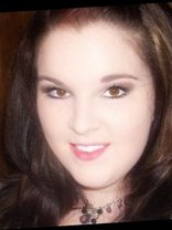 Person who looks like Khloe Kardashian