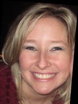 Person who looks like Kathryn Hahn