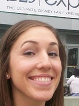 Person who looks like Christy Carlson Romano