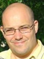 Person who looks like Philip Seymour Hoffman