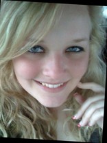 Person who looks like Sarah Chalke