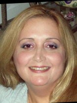 Person who looks like Blythe Danner