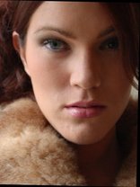 Person who looks like Lara Flynn Boyle