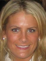 Person who looks like JoAnna Garcia Swisher