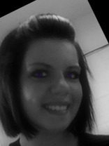 Person who looks like Tiffani Thiessen