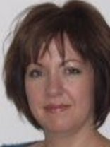 Person who looks like Julie Pinson