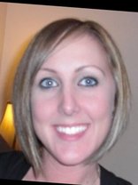 Person who looks like Kim Raver