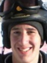 Person who looks like Kyle Chandler