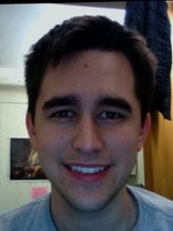 Person who looks like Kyle Chandler