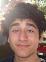 Person who looks like Josh Peck