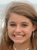 Person who looks like Sara Paxton