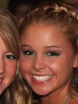 Person who looks like Kristen Bell