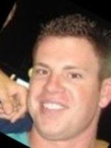 Person who looks like Dennis Quaid