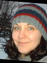 Person who looks like Maggie Gyllenhaal