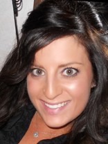 Person who looks like Padma Lakshmi