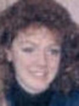 Person who looks like Bernadette Peters