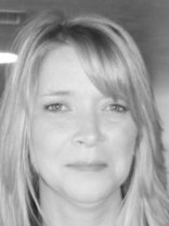 Person who looks like Peta Wilson