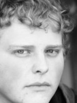 Person who looks like Aaron & Shawn Ashmore