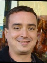 Person who looks like Eddie Kaye Thomas