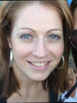 Person who looks like Melissa Joan Hart