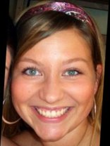 Person who looks like Christine Lakin