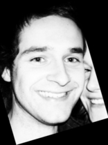 Person who looks like Thomas Ian Nicholas