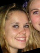 Person who looks like Julie Bowen