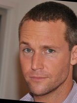 Person who looks like Josh Lucas